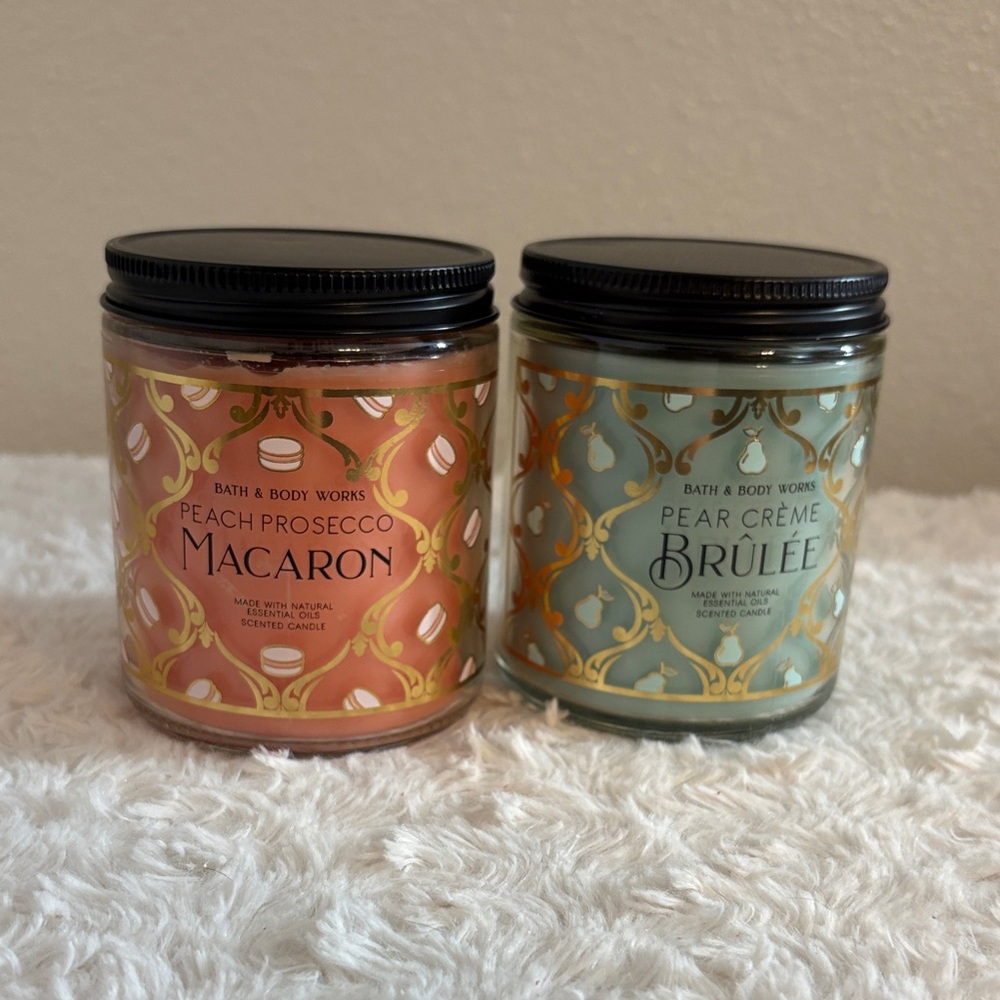 Bath & Body Works Peach Prosecco Macaron and Pear Crème Brûlée Candles